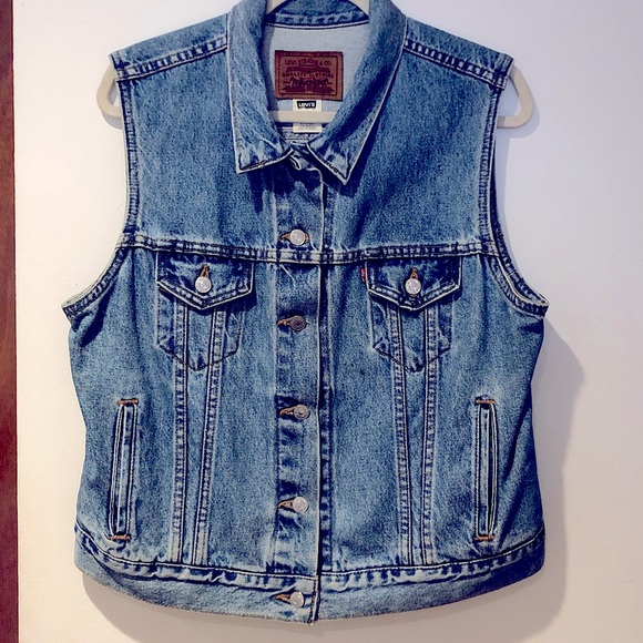 Vintage 1970’s/1980’s Levi’s 527 Women’s Denim Vest  Good Used Vintage Condition - Picture 1 of 16